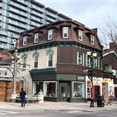 249 King Street East