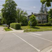 Dufferin Neighbourhood