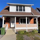 SP Bed and Breakfast - 238 King Street West
