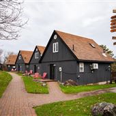 The Chalets on Lake Muskoka - 1912 Muskoka District Road 169