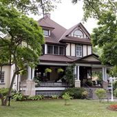 The Rose Manor Bed & Breakfast