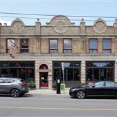 West Town Bar & Grill