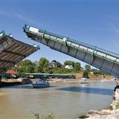 King George Lift Bridge