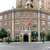 Windsor Arms Hotel