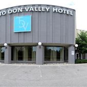 Toronto Don Valley Hotel & Suites