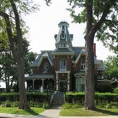 Hochelaga Inn