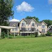 Oakville Residential Waterfront Properties