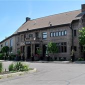 Edgewater Manor Restaurant