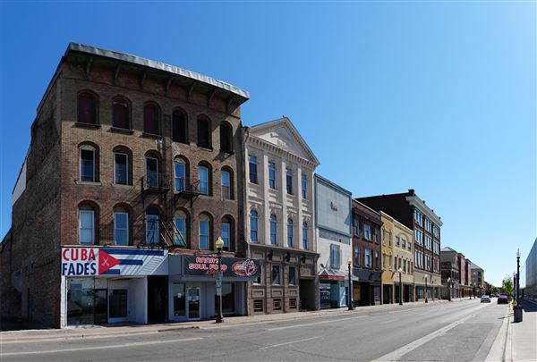 Brantford - Colborne Street at King Street Facing East (6/16/2021)