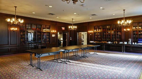 The Fairmont Royal York Hotel - Library Room (1/31/2020)