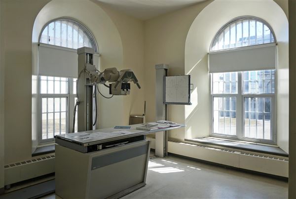 Kingston Penitentiary - Regional Hospital Room and Equipment (3/27/2019)