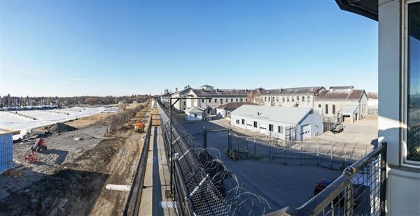 Kingston Penitentiary - West Wallwalk facing N (3/27/2019)