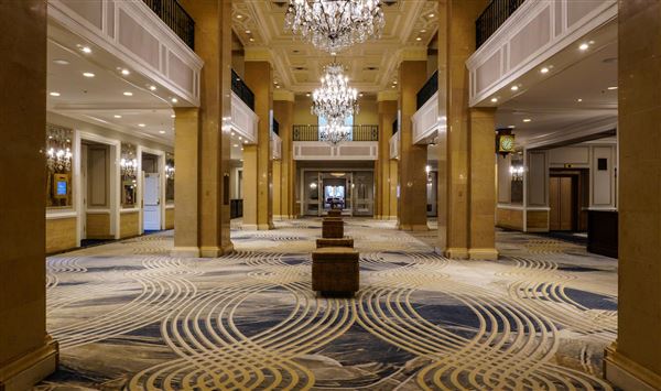 The Fairmont Royal York Hotel - Third Floor Foyer (1/31/2020)