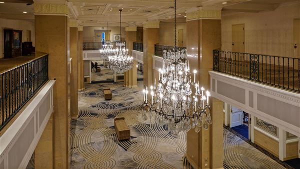 The Fairmont Royal York Hotel - Third Floor Foyer From Above (1/31/2020)