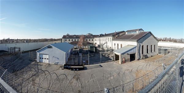 Kingston Penitentiary - Workshops facing N (3/27/2019)