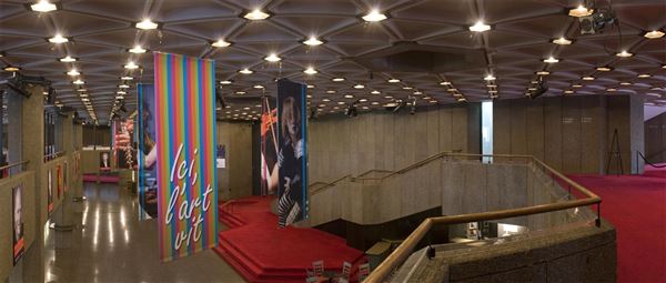 National Arts Centre - Main Lobby from Mezzanine (8/31/2012)