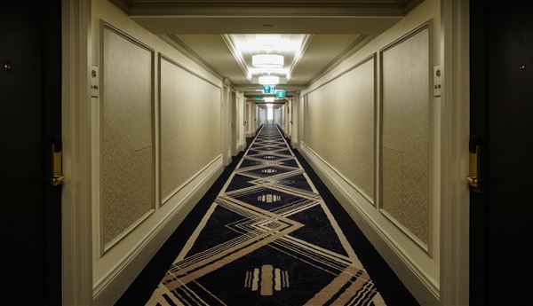 The Fairmont Royal York Hotel - 15th Floor Hallway (1/31/2020)