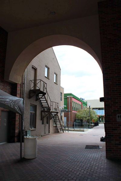Brantford - Alleyway Off Queen Street - Brantford (6/16/2021)
