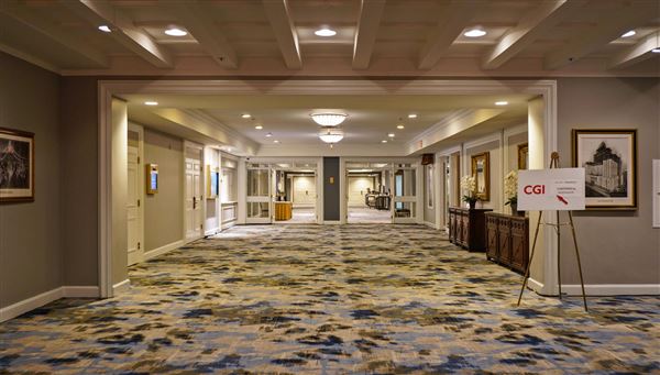 The Fairmont Royal York Hotel - Mezzanine Level Facing E (1/31/2020)