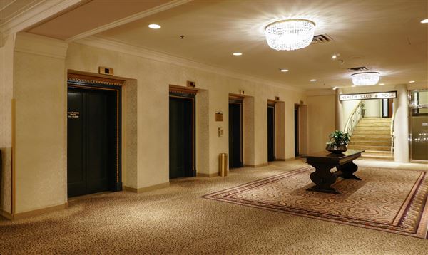 The Fairmont Royal York Hotel - Third Floor Foyer Elevators (1/31/2020)