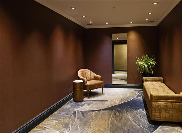 The Fairmont Royal York Hotel - Third Floor Women's Washroom (1/31/2020)