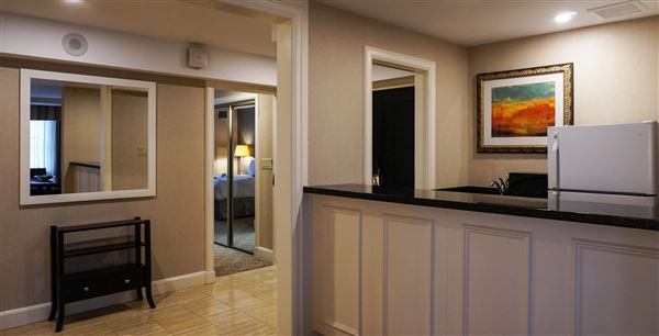 The Fairmont Royal York Hotel - Executive Suite 11-277 (1/31/2020)