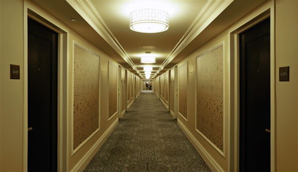 The Fairmont Royal York Hotel - 11th Floor Hallway (1/31/2020)