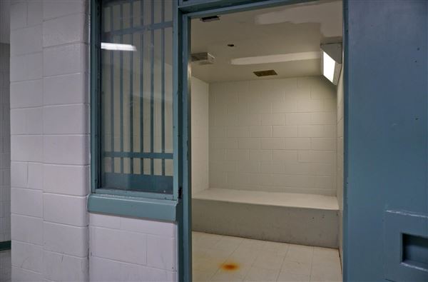 Kingston Penitentiary - Segregation Unit Holding Room (3/27/2019)