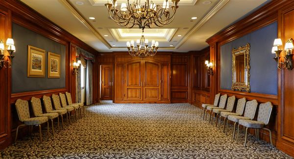 The Fairmont Royal York Hotel - 19th Floor Executive Space Salon 3 (1/31/2020)