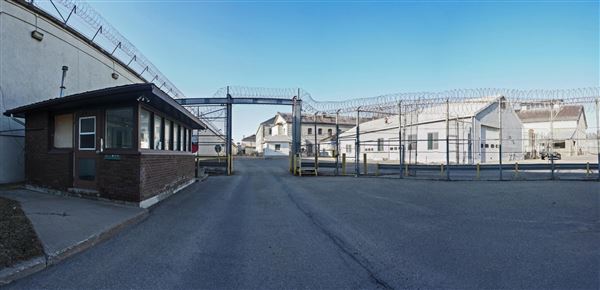 Kingston Penitentiary - Rear Inside Gate and Security Building (3/27/2019)