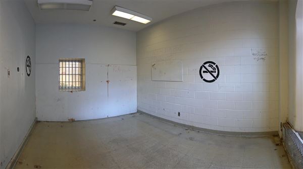 Kingston Penitentiary - Regional Hospital Entrance Holding Cell (3/27/2019)