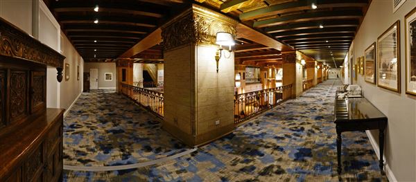 The Fairmont Royal York Hotel - Mezzanine (1/31/2020)