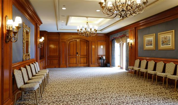The Fairmont Royal York Hotel - 19th Floor Executive Space Salon 3 (1/31/2020)