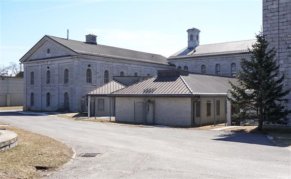 Kingston Penitentiary - Main Cellblock Building N Side (3/27/2019)