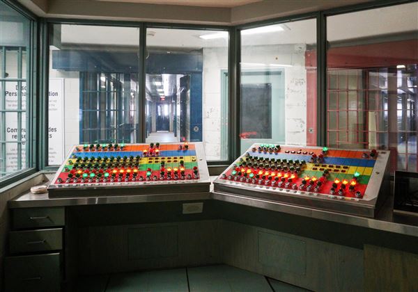 Kingston Penitentiary - Segregation Unit Control Room Detail (3/27/2019)