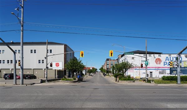 Brantford - Dalhousie Street at Clarence Street Facing West (6/16/2021)