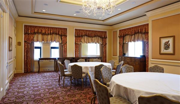 The Fairmont Royal York Hotel - 19th Floor Executive Space Salon 4 (1/31/2020)