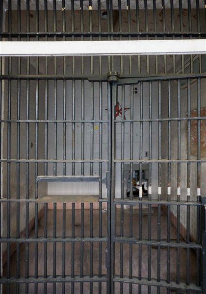 Kingston Penitentiary - Psychiatric Facility Floor 1 Cell (3/27/2019)