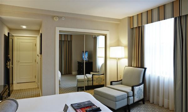 The Fairmont Royal York Hotel - Executive Suite 11-277 (1/31/2020)