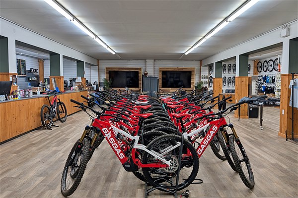 Trail Hub (11/20/2025 - Credits: Eric Novak)